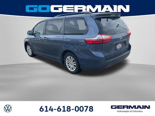 2017 Toyota Sienna XLE Premium