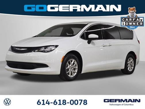 2022 Chrysler Voyager LX