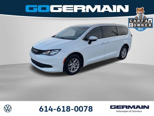 2022 Chrysler Voyager LX