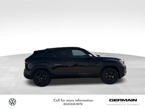 2026 Volkswagen Atlas Cross Sport 2.0T SEL R-Line Black