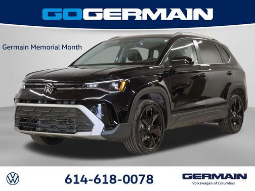 Deep Black Pearl Effect 2025 Volkswagen Taos 1.5T SE