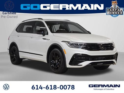 Opal White Pearl Effect 2023 Volkswagen Tiguan 2.0T SE R-Line Black