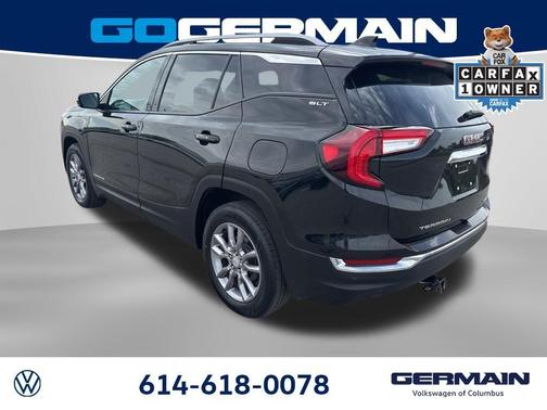 Ebony Twilight Metallic 2022 GMC Terrain SLT