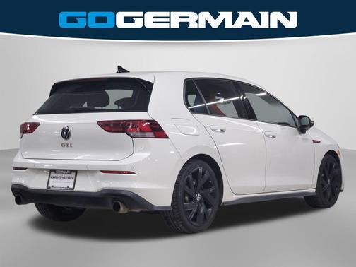2023 Volkswagen Golf GTI 2.0T SE