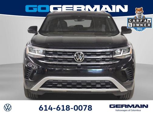 Deep Black Pearl Effect 2020 Volkswagen Atlas Cross Sport 3.6L V6 SEL Premium