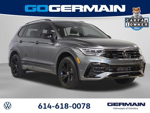 Platinum Gray Metallic 2024 Volkswagen Tiguan 2.0T SE R-Line Black