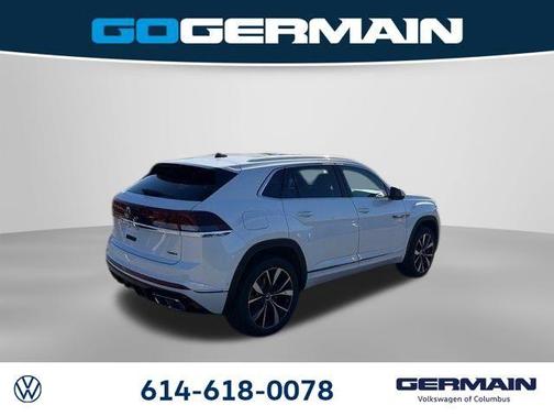 2026 Volkswagen Atlas Cross Sport 2.0T SEL Premium R-Line