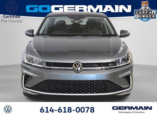 Platinum Gray Metallic 2025 Volkswagen Jetta 1.5T SE