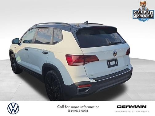2024 Volkswagen Taos 1.5T SE Black