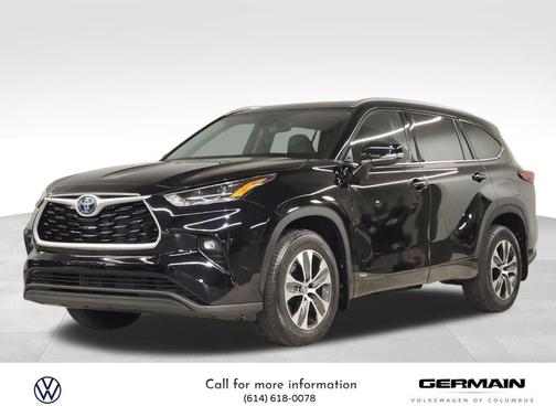 2022 Toyota Highlander Hybrid XLE
