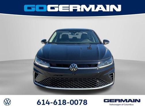 Deep Black Pearl 2026 Volkswagen Jetta 1.5T SEL