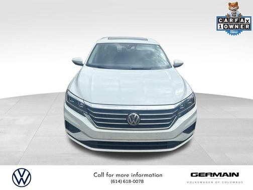 2022 Volkswagen Passat 2.0T SE