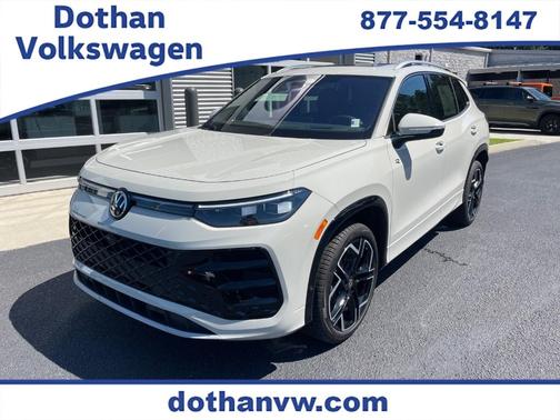 Sandstone 2026 Volkswagen Tiguan 2.0T SEL