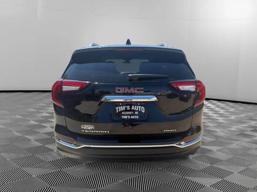 Black 2024 GMC Terrain SLT