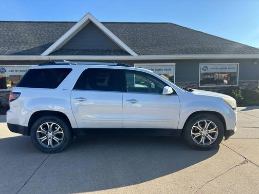 2016 GMC Acadia SLT-1