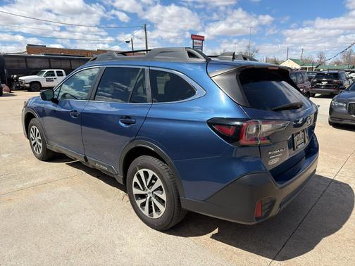 Abyss Blue Pearl 2022 Subaru Outback Premium