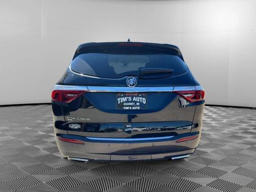 2022 Buick Enclave Essence