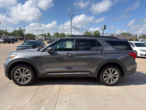 Gray 2023 Ford Explorer XLT