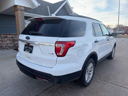 2016 Ford Explorer Base