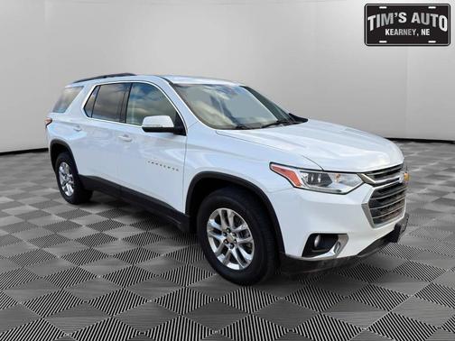 2021 Chevrolet Traverse LT Cloth