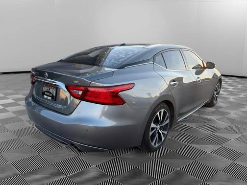 2018 Nissan Maxima 