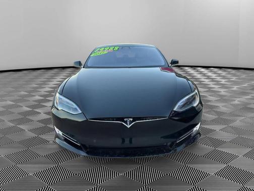 2017 Tesla Model S LONG RANGE