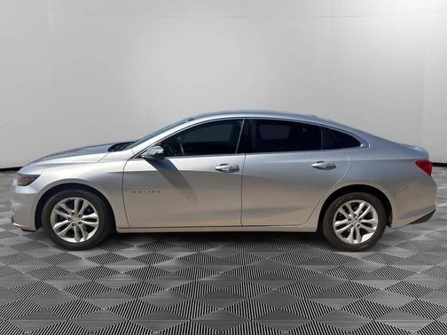 Silver 2018 Chevrolet Malibu LT