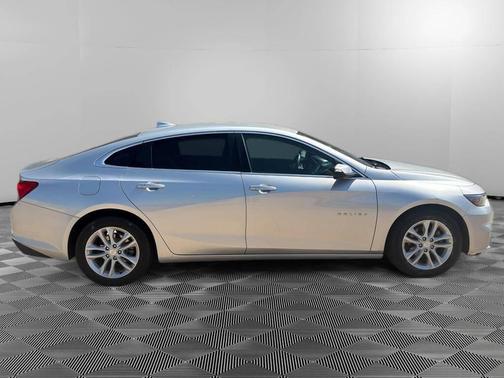 Silver 2018 Chevrolet Malibu LT