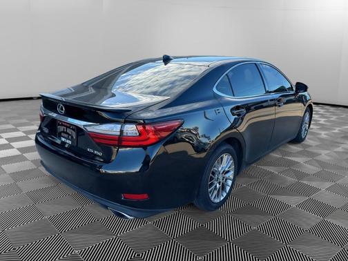 2016 Lexus ES 350 Base