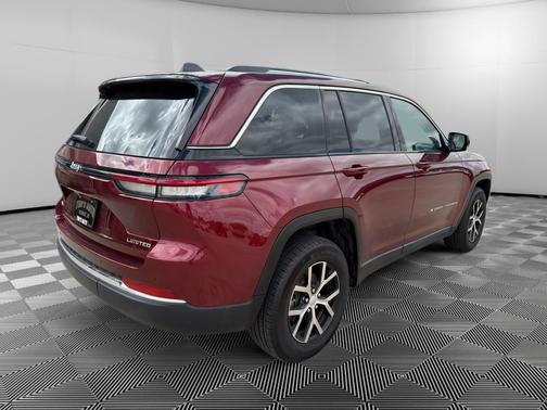 Red 2023 Jeep Grand Cherokee Limited
