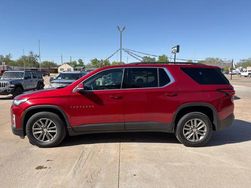 Red 2023 Chevrolet Traverse LT Cloth