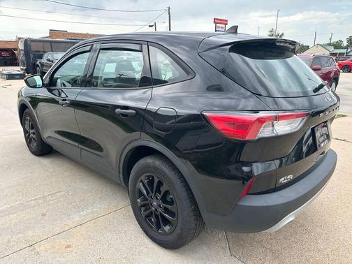 2022 Ford Escape S