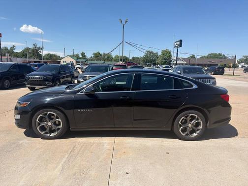 Black 2023 Chevrolet Malibu LT