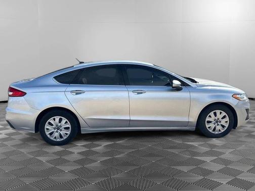 2019 Ford Fusion S