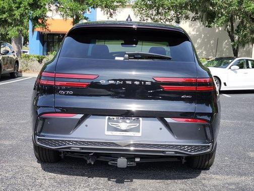 Vik Black 2026 Genesis GV70 2.5T Advanced