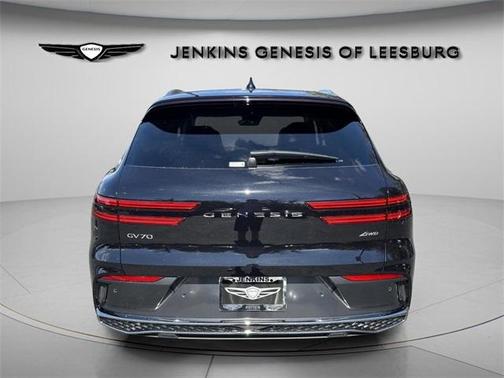 2026 Genesis GV70 2.5T Select