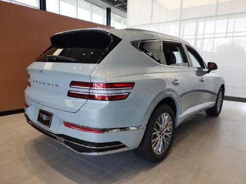 Bering Blue 2027 Genesis GV80 2.5T