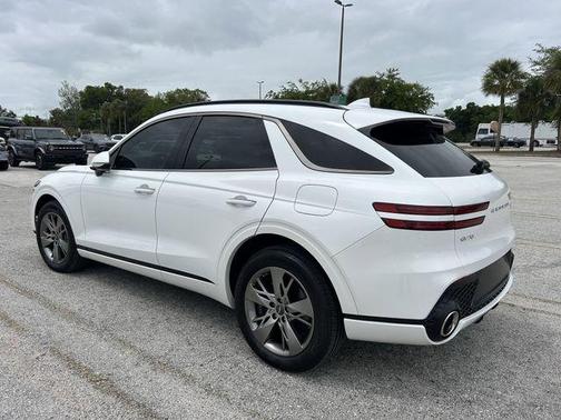 Uyuni White 2025 Genesis GV70 3.5T Sport