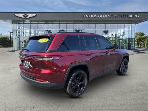 2024 Jeep Grand Cherokee Laredo