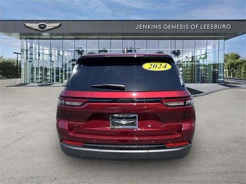 2024 Jeep Grand Cherokee Laredo