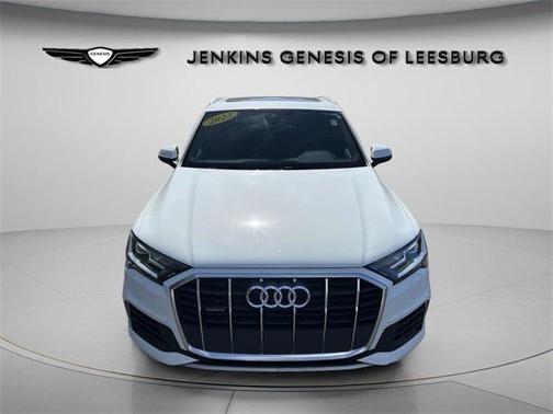 2023 Audi Q7 45 Premium