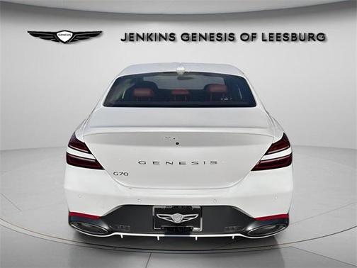2025 Genesis G70 2.5T
