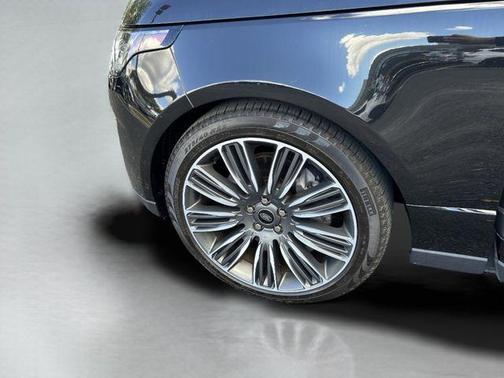 2021 Land Rover Range Rover P525 HSE Westminster