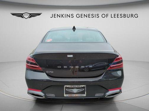 Vik Black 2026 Genesis G70 2.5T Prestige