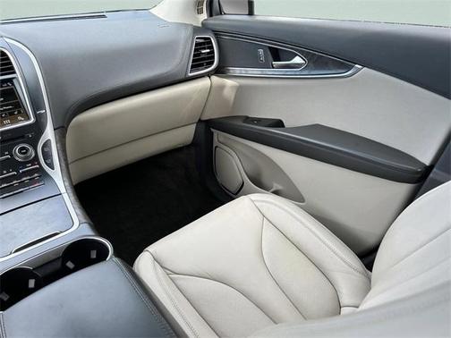 2017 Lincoln MKX Select