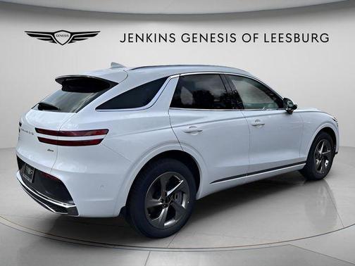 Uyuni White 2026 Genesis GV70 2.5T Advanced