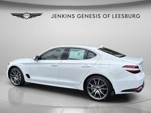 Alta White 2026 Genesis G70 2.5T