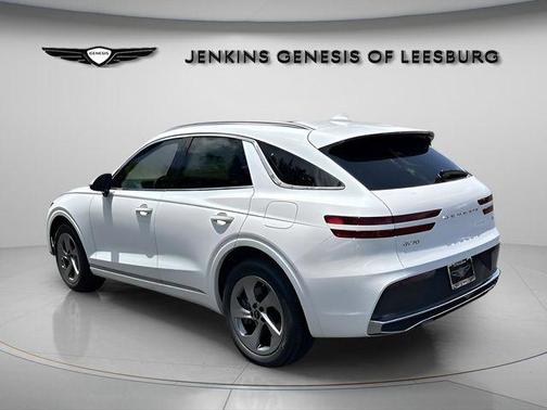 2026 Genesis GV70 2.5T Select