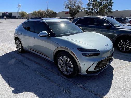 2024 Genesis GV60 Standard