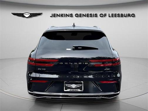 2026 Genesis GV70 2.5T Select